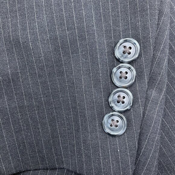 Jos A Bank Suit Men 43R 36W x 31L Gray White Pinstripe Wool Classic Career 2pc - Picture 4 of 16
